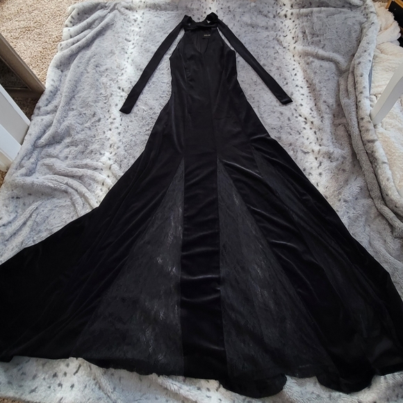 Dresses & Skirts - Beautiful Long Gown Dress